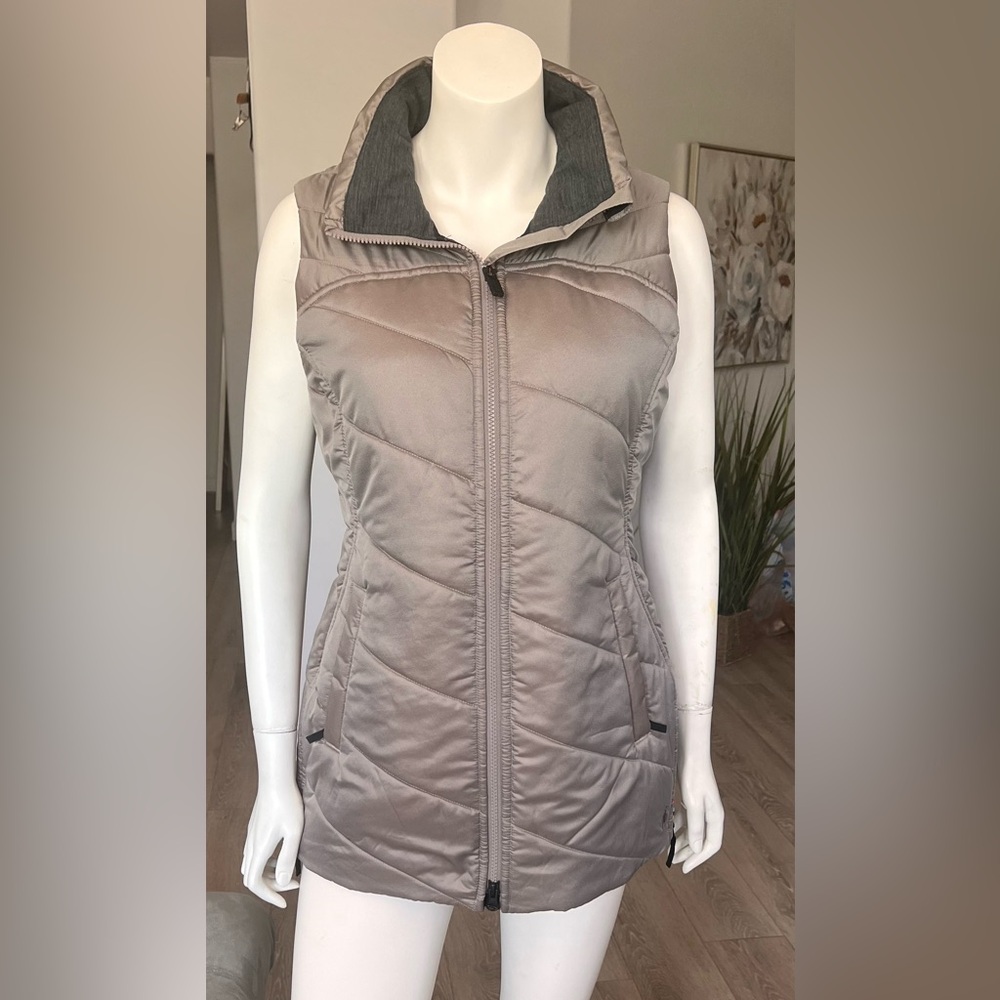 Smartwool Satiny Silver Super Comfy Wool Lined and Filled Puffer Vest